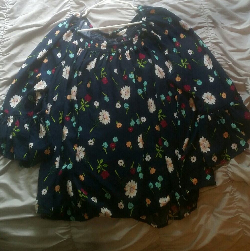 Flowy blouse